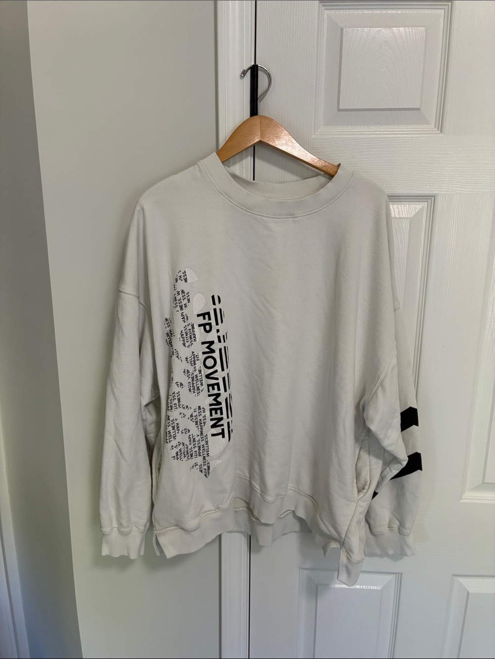 Men's Cream Graphic Pullover Sweatshirt